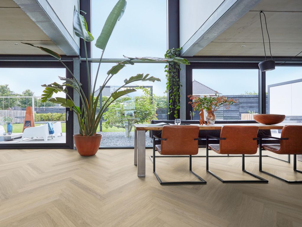 Floorlife PVC YUP slimbone Sutton herringbone dryback warm beige - Afbeelding 2